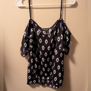 About A Girl Cold Should Black And White Pattern Blouse Tank Top